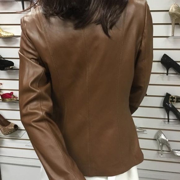 BNWT Cole Haan Luxury Wing Collar,Genuine Leather Jacket Size M - Picture 2 of 9